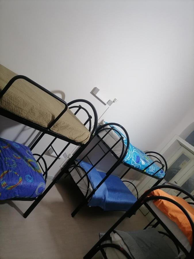 Sahary Hostel Νάπολη Εξωτερικό φωτογραφία