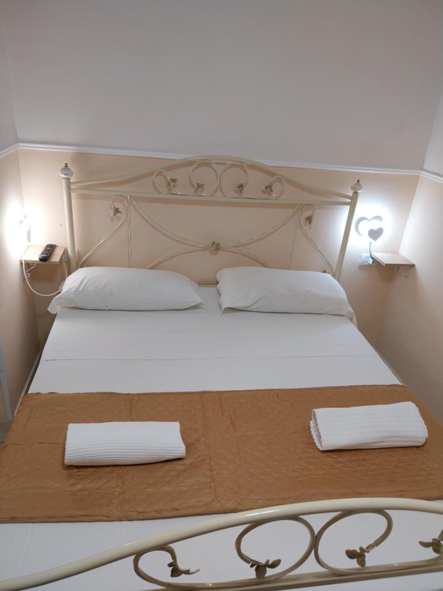 Sahary Hostel Νάπολη Εξωτερικό φωτογραφία